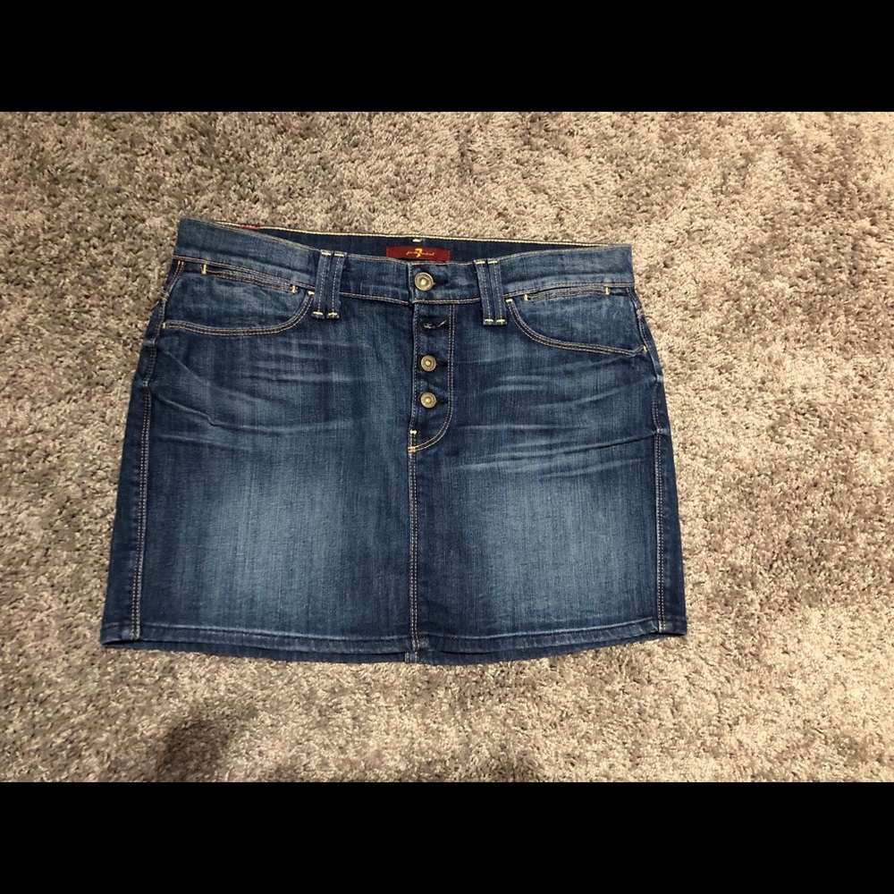 7 for all Mankind mini skirt sz. 28